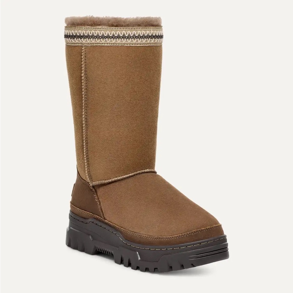 🔥🔥🔥 UGG Classic Tall TrailGazer Boots Size 8 US or 39 European - Picture 4 of 14